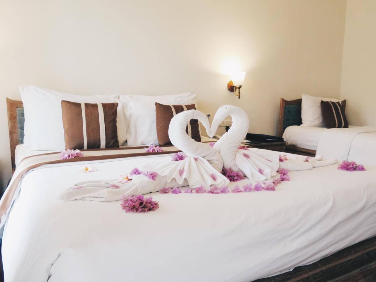 Chaweng Blue Lagoon Hotel Экстерьер фото